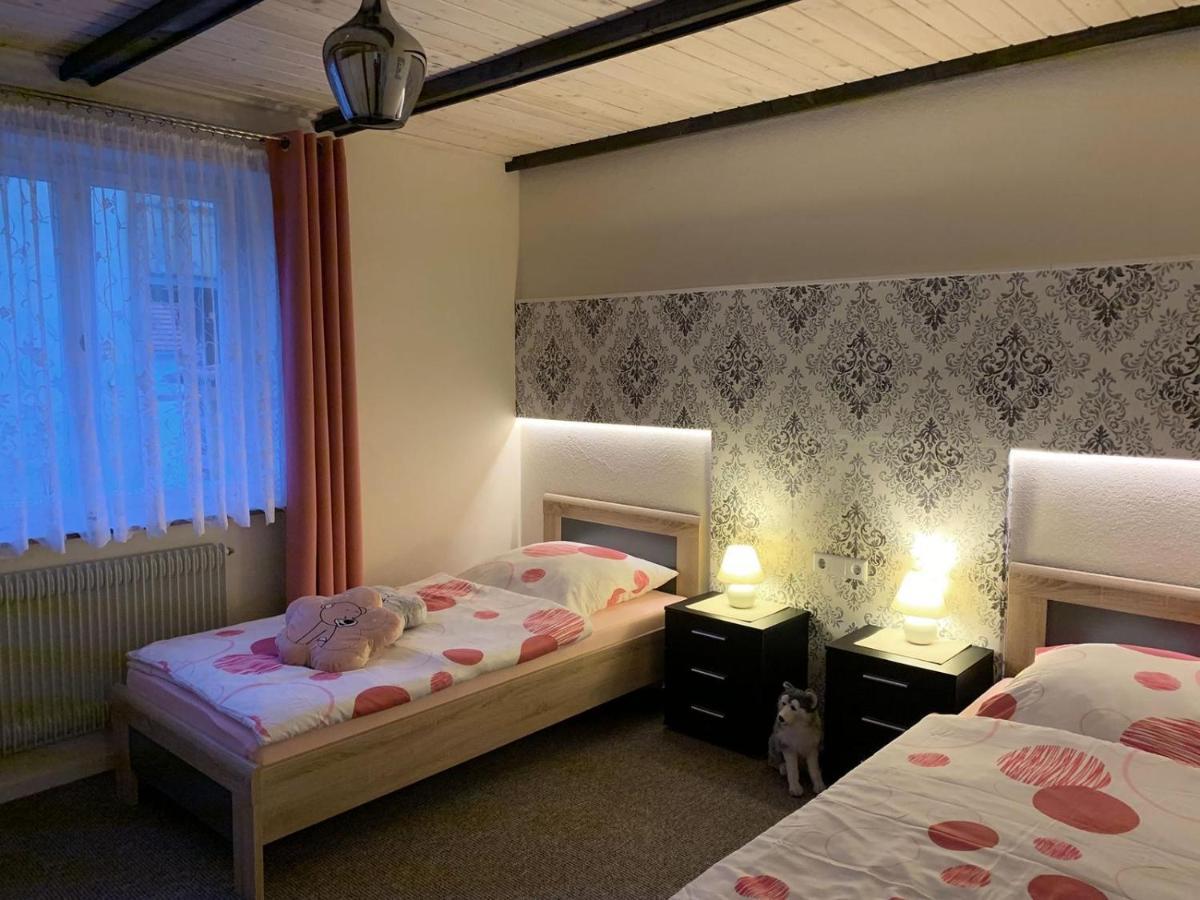 Ferienwohnung Bullentaele Albstadt Extérieur photo